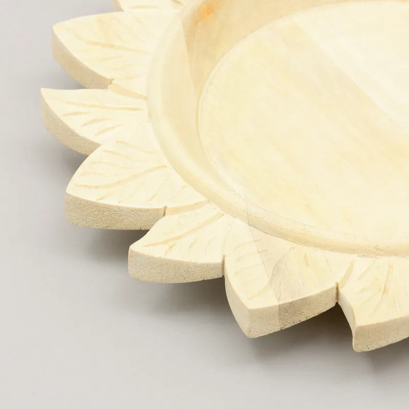 Wooden sunflower shaped heat-resistant tray wooden dining plate wooden tableware environmentally friendly natural and warm