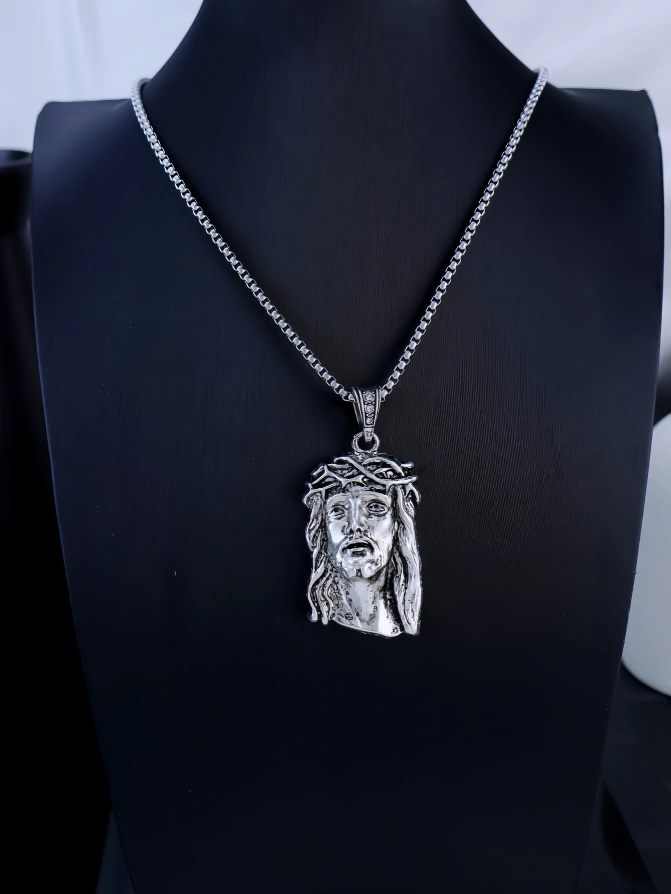 LLL 6 Sizes Hip Hop Punk Style God Jesus Head Deluxe Gold Plated Pendant Collar Necklace Figaro Chain Men Women Jewelry