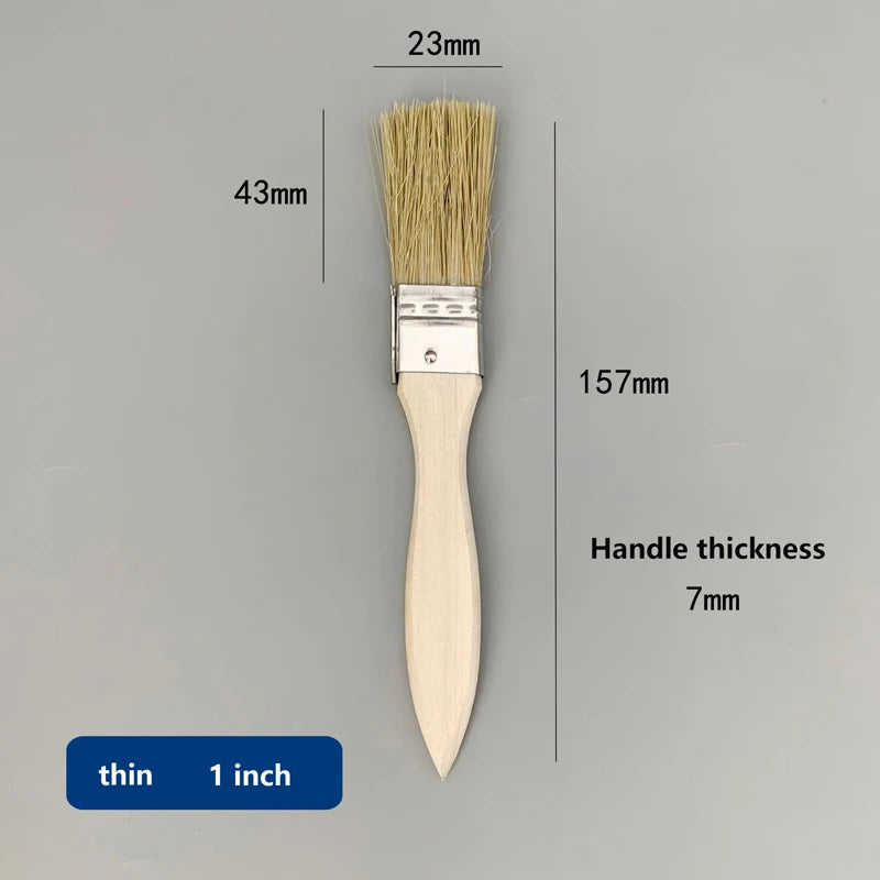 Thick-handled and thin-handled paint brushes are available. Household soft-bristled dust-removing brushes and special brushes fo