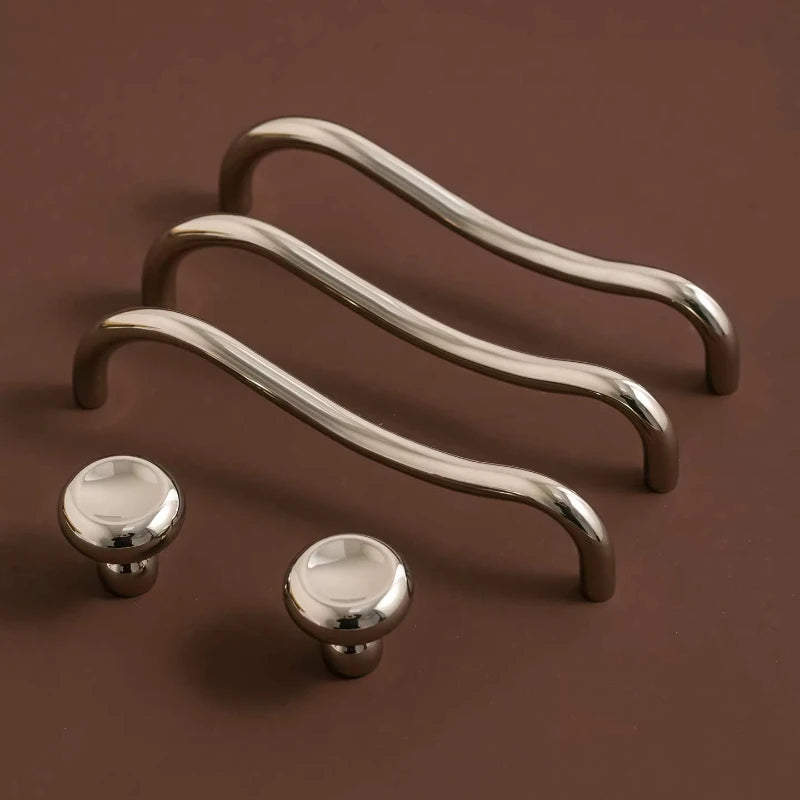 Brass Irregular Line Furniture Handles Bright Cupboard Wardrobe Dresser Drawer Cabinet Knobs Door Pulls T-Bar Decorative Knob