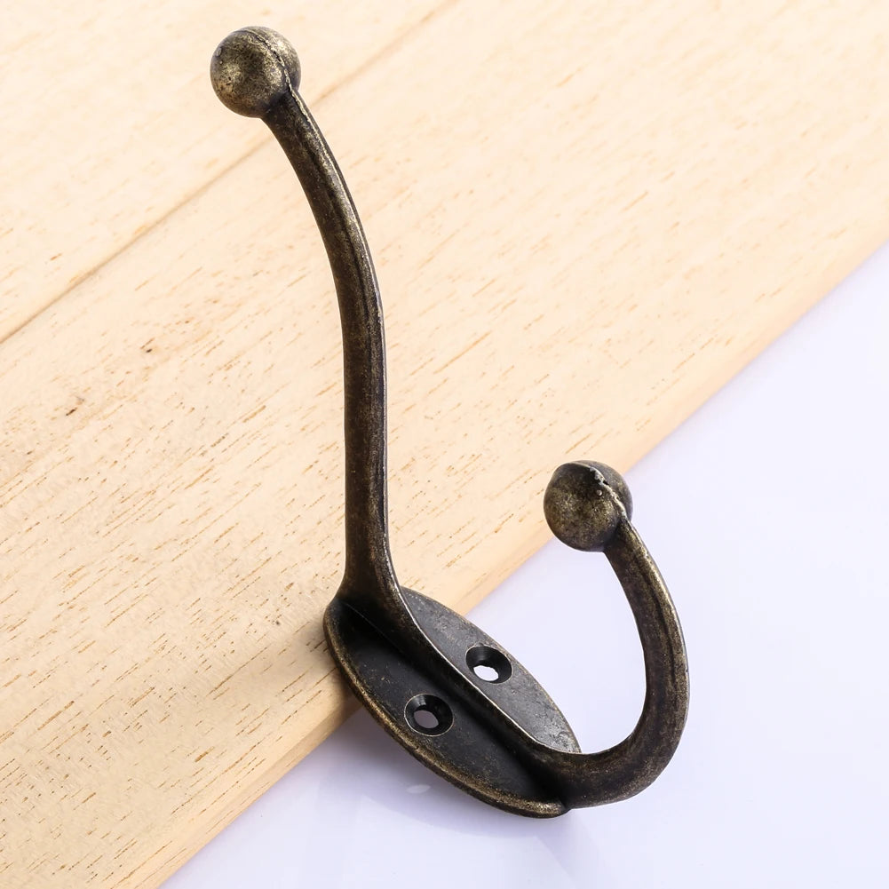 5pcs Rustic Coat Hanger Space Saving Hanging Clothes Hook Non-slip Wall Mounted Hook for Clothes Bag Coat Hat