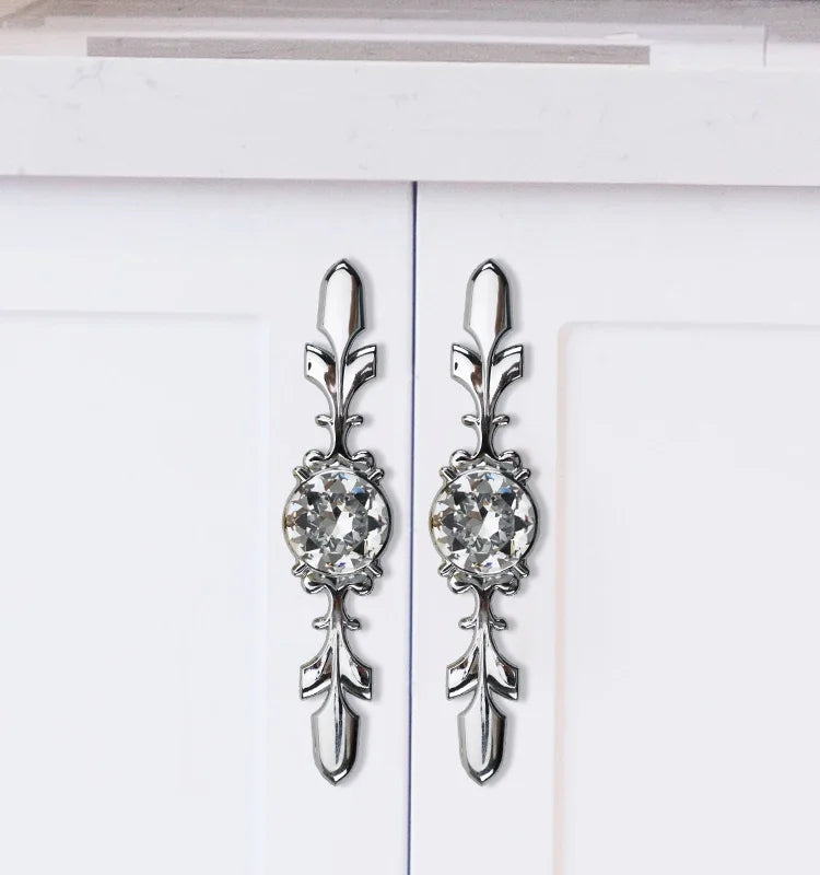 Luxury Diamond Crystal Handles Knobs for Shoebox Cabinet Closet Door Drawers and Wardrobe Pulls Elegant and Durable Design