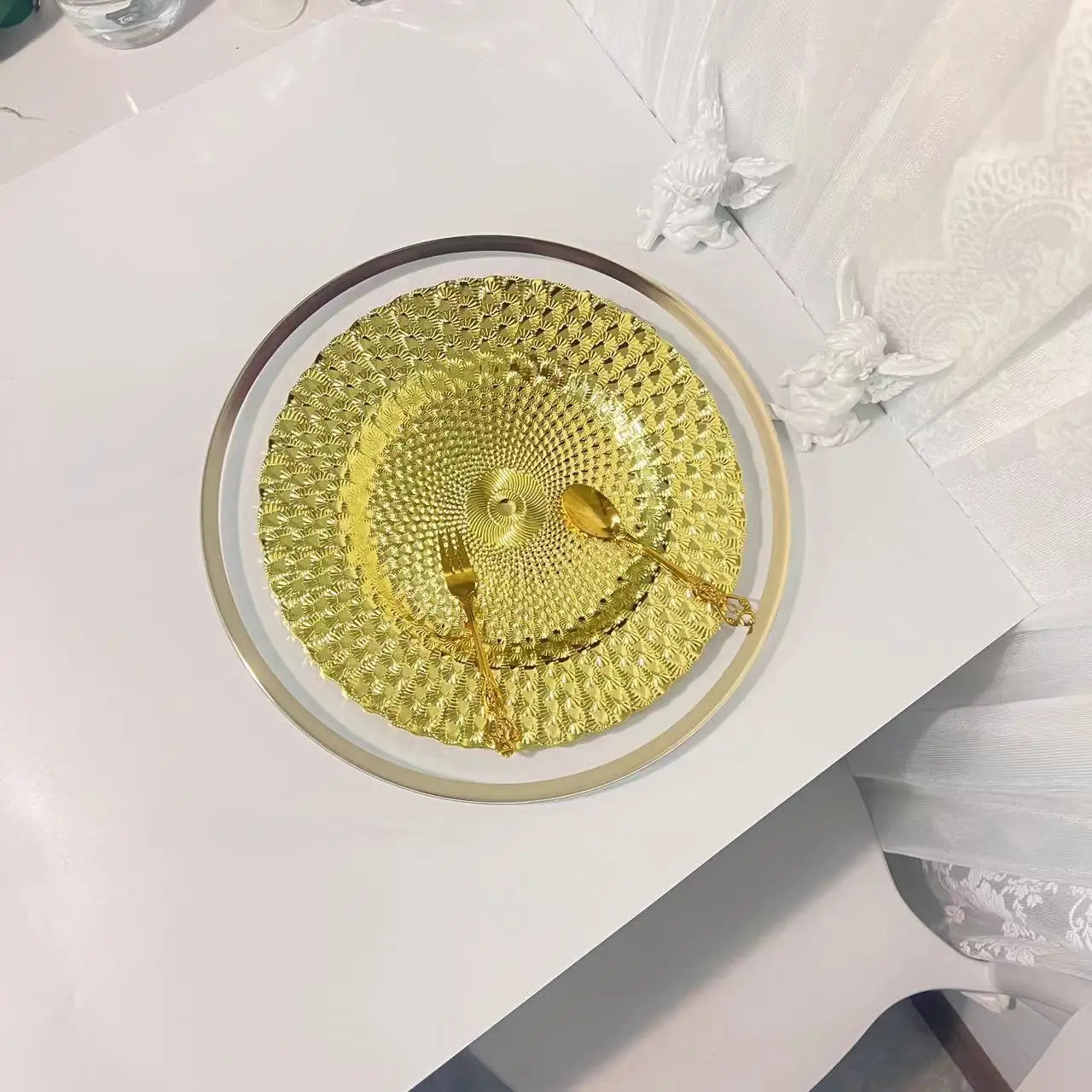 4PCS Plastic Charger Plates 13 Inch Round Dinner Chargers with Gold Rim for Dinner Plates Clear Service Plates for Birthday