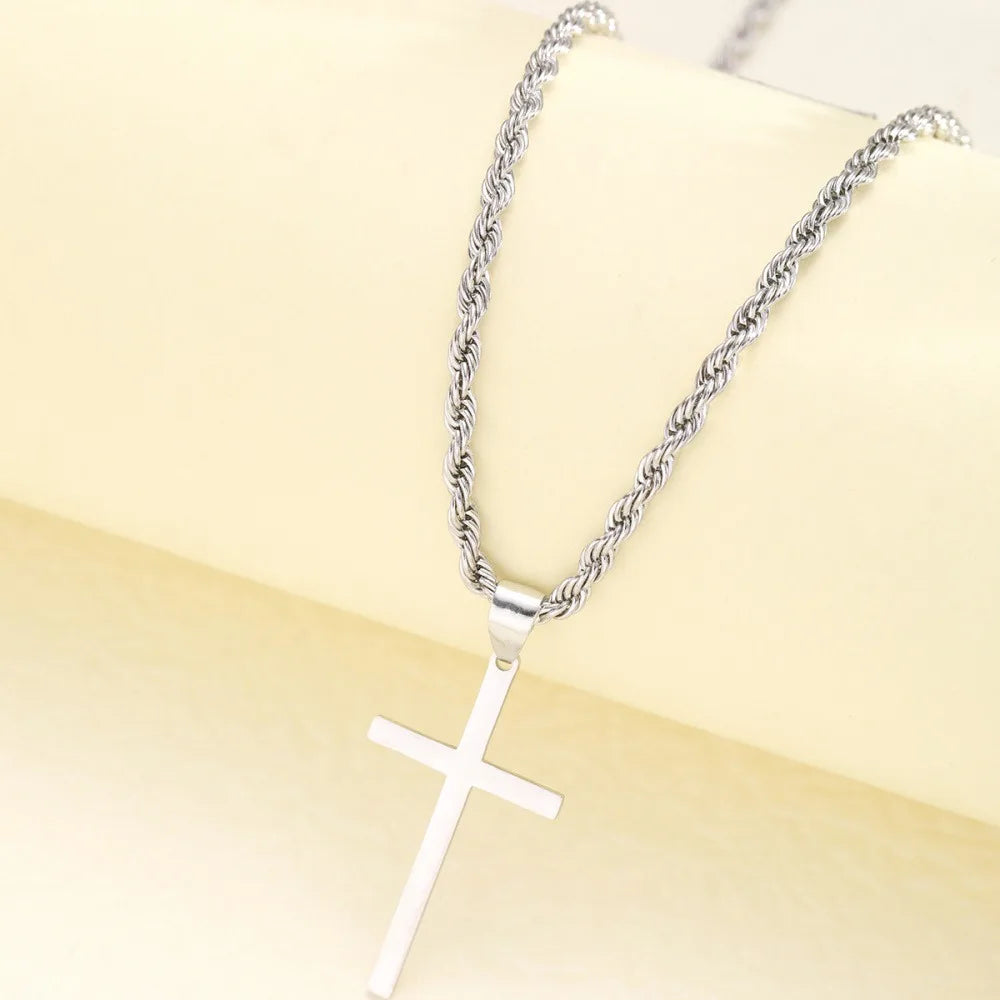 Hot-Selling Jewelry, Fashionable and Luxurious Cross Pendant Necklace, Niche and Unique