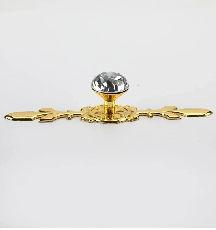 Luxury Diamond Crystal Handles Knobs for Shoebox Cabinet Closet Door Drawers and Wardrobe Pulls Elegant and Durable Design