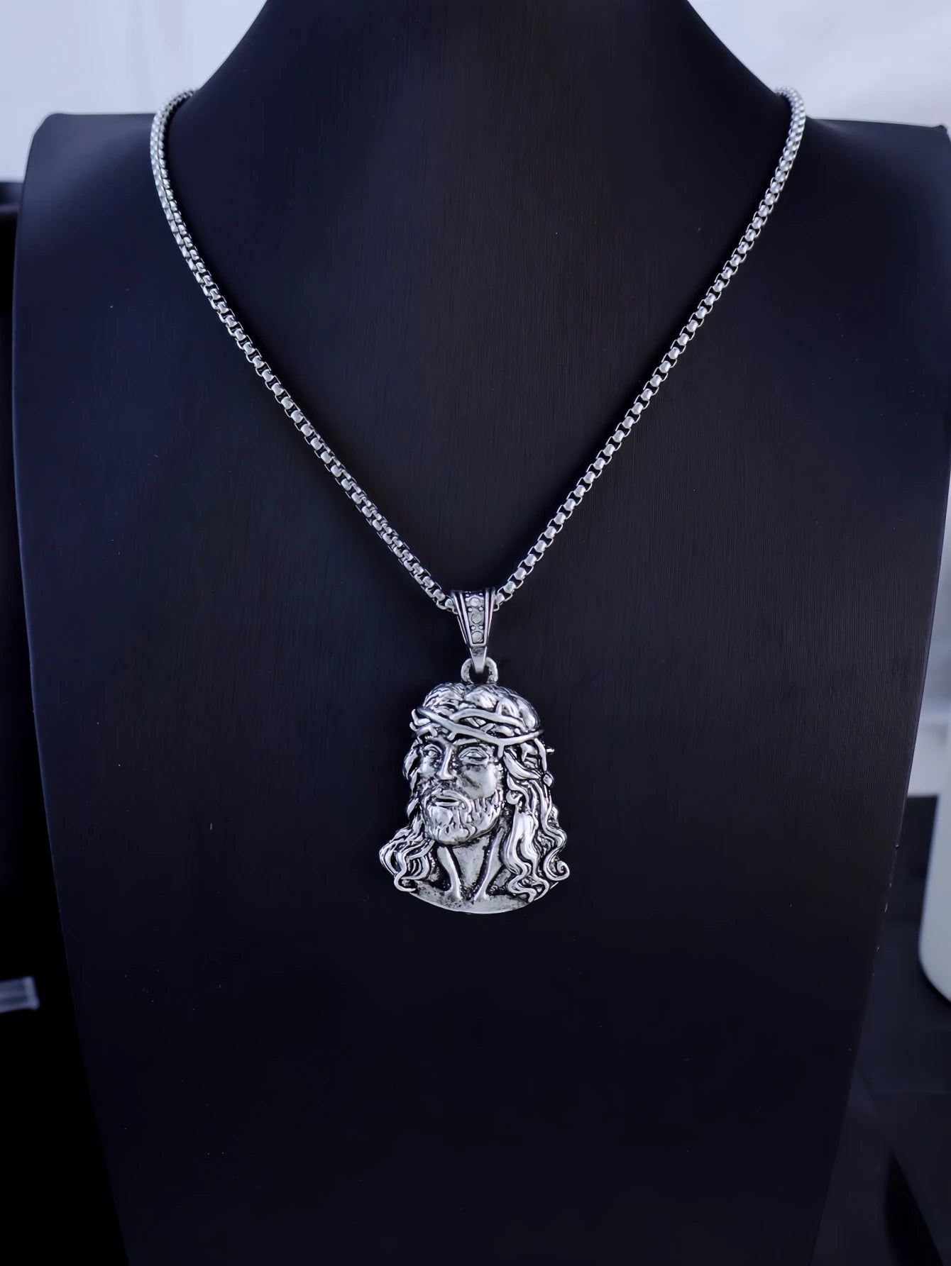 LLL 6 Sizes Hip Hop Punk Style God Jesus Head Deluxe Gold Plated Pendant Collar Necklace Figaro Chain Men Women Jewelry