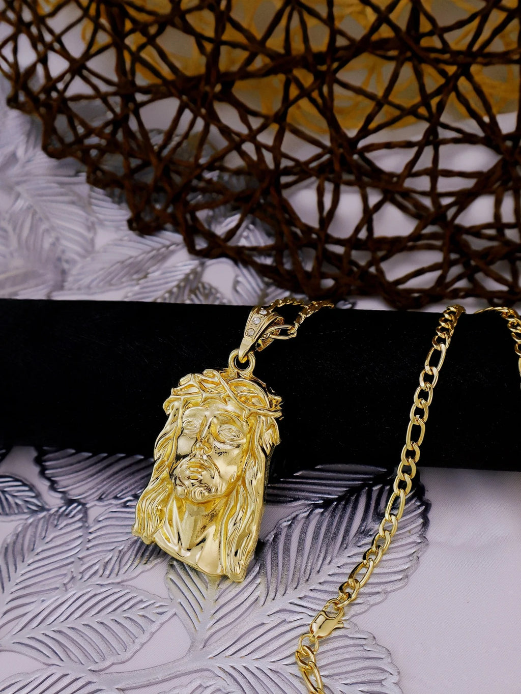 LLL 6 Sizes Hip Hop Punk Style God Jesus Head Deluxe Gold Plated Pendant Collar Necklace Figaro Chain Men Women Jewelry