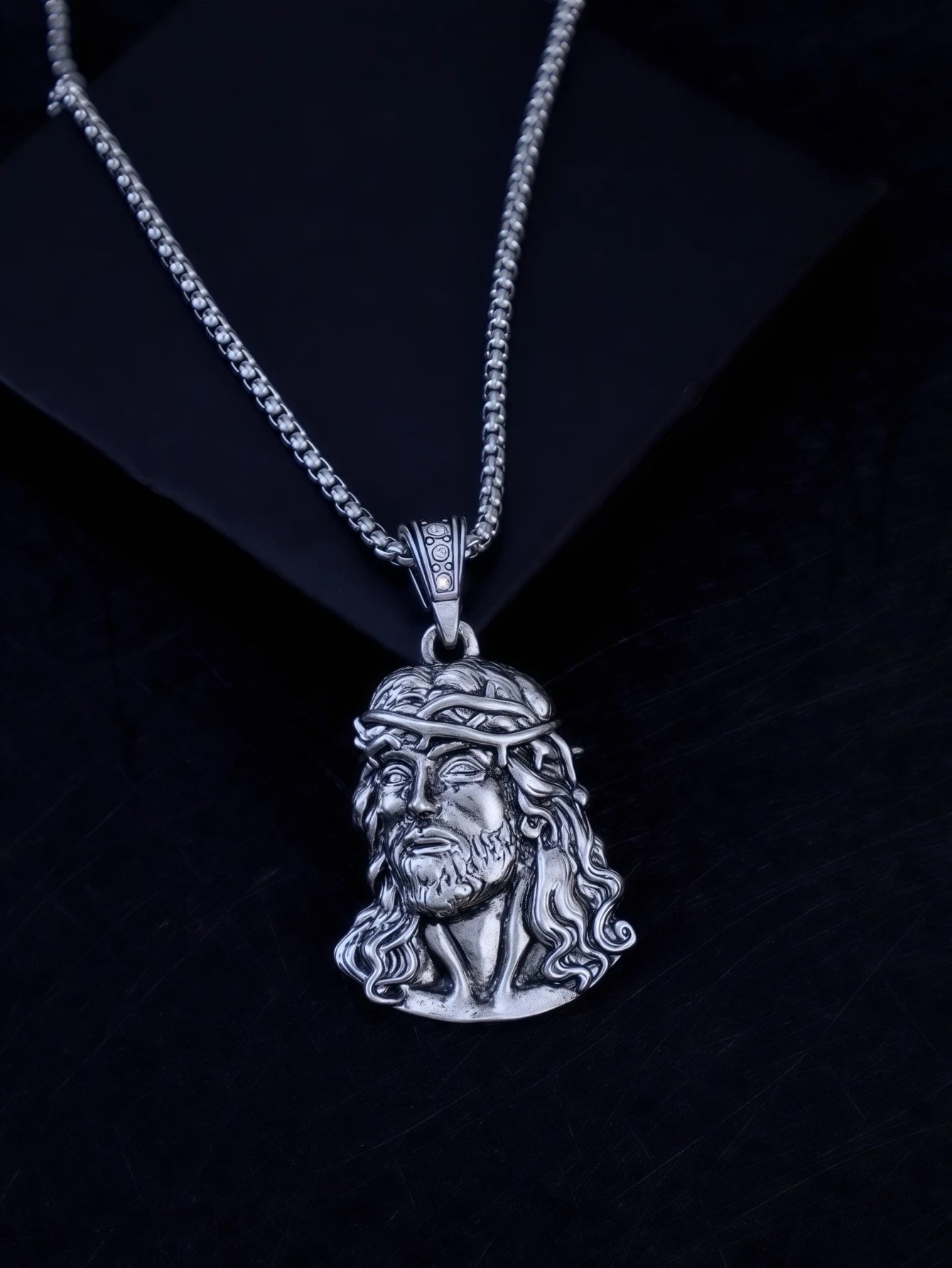 LLL 6 Sizes Hip Hop Punk Style God Jesus Head Deluxe Gold Plated Pendant Collar Necklace Figaro Chain Men Women Jewelry