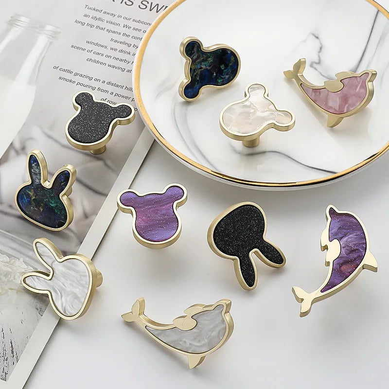 Modern Cupboard Drawer Knobs Wardrobe Furniture Single Hole Door Handle Simple Personality Children's Room Bedside Table Knobs