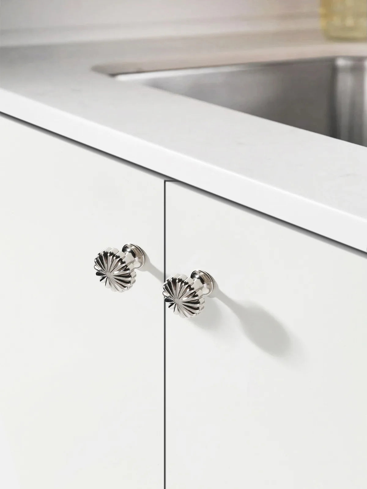 French titanium-silver cabinet door handle Solid zinc-alloy Cupboard & wardrobe pulls single-hole drawer knob  Furniture handle