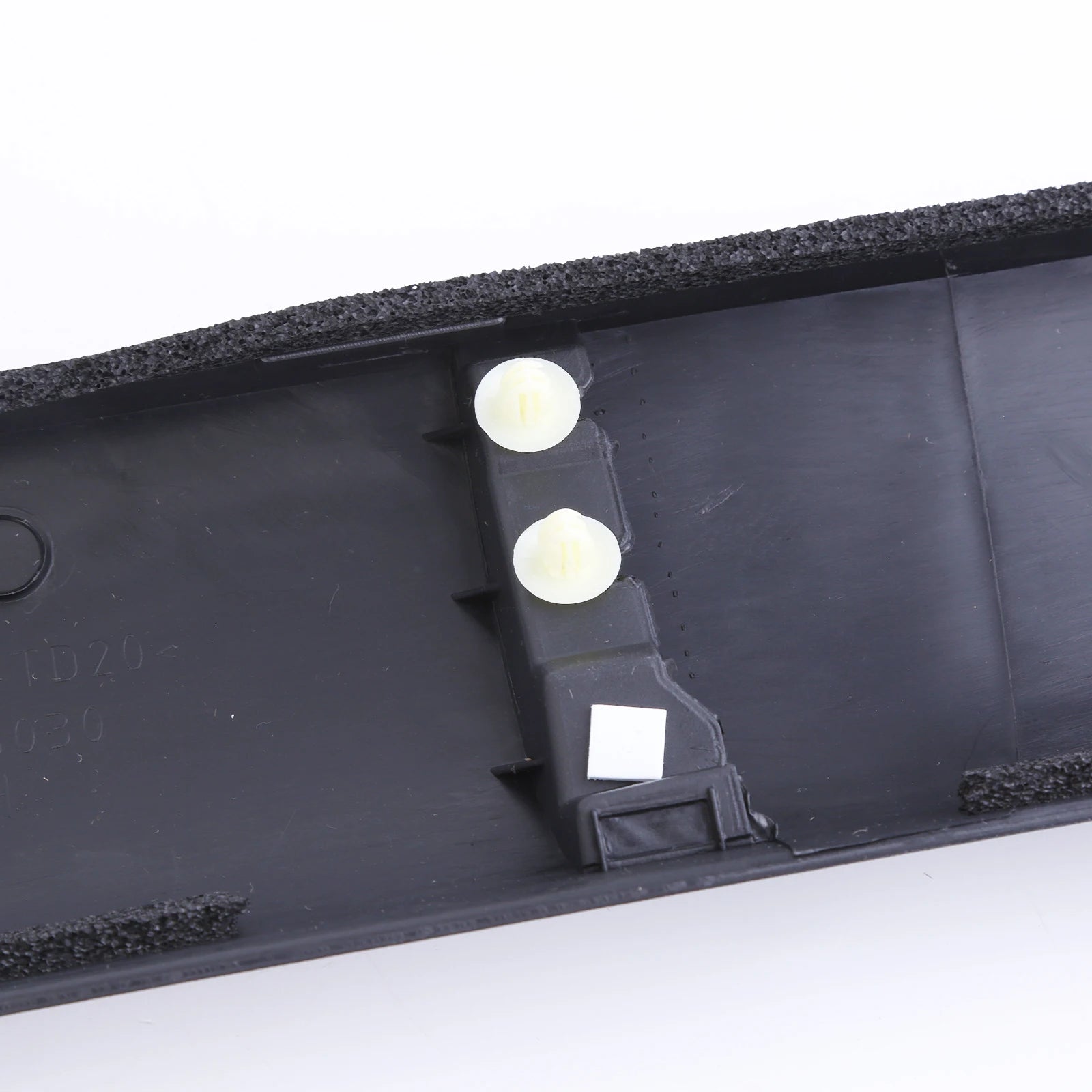 Passenger front door body side trim strips 750710E010 applicable for Lexus RX350 RX450h models 2010-2015