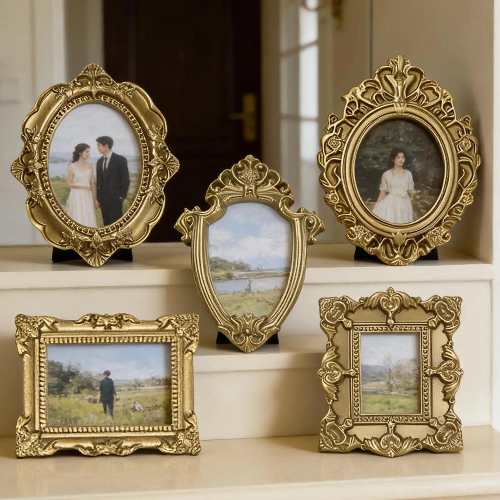 Miniature Picture Frames 5 Pcs Vintage Resin Small Photo Holders for Wall Table Decor Dollhouse Crafts Jewelry Display Gift Idea