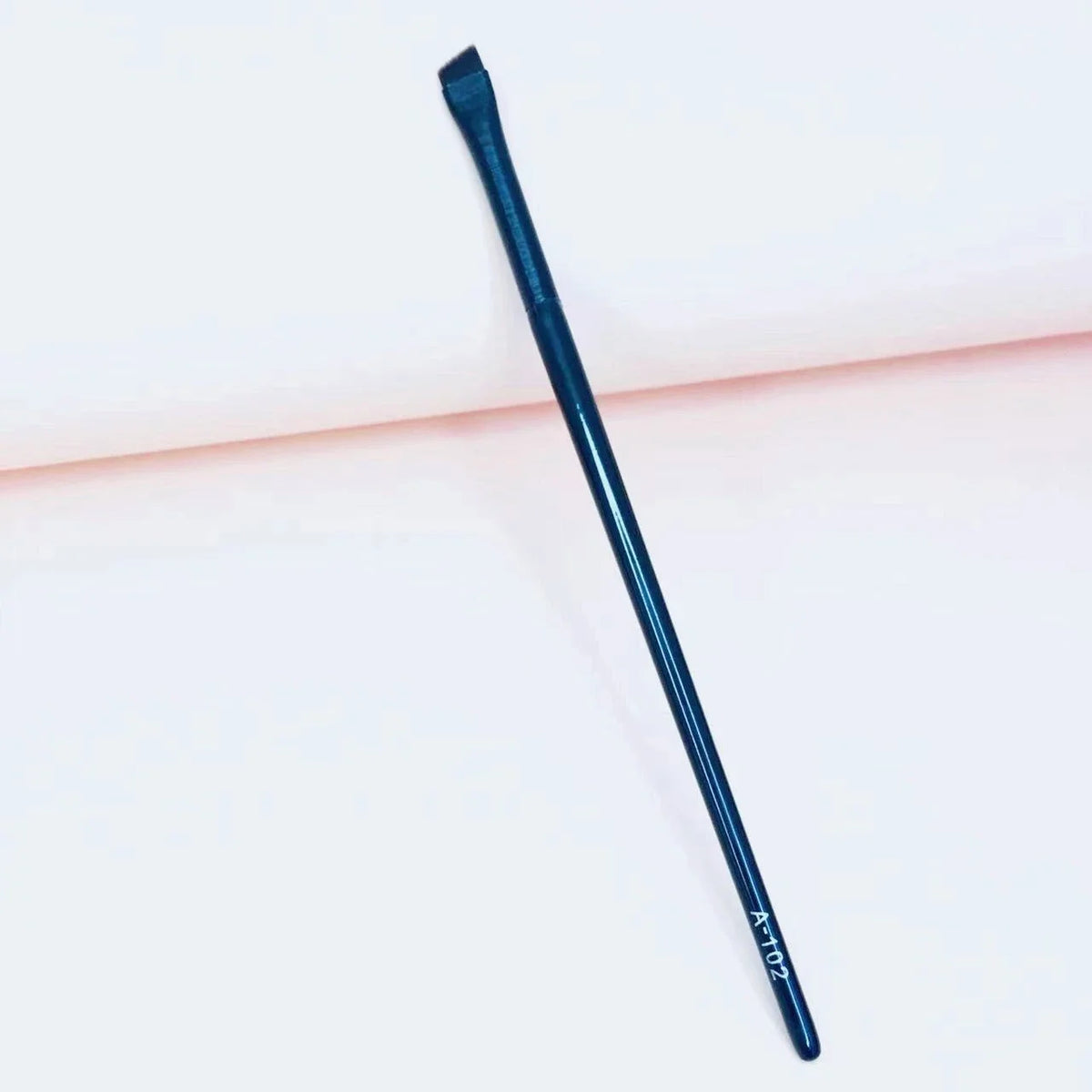 LOYBJ Thin Eyebrow Eyeliner Brush Super Fine Angled Brow Contour Brush Portable Women Eyebrow Liner Cream Cosmetic Makeup Tools