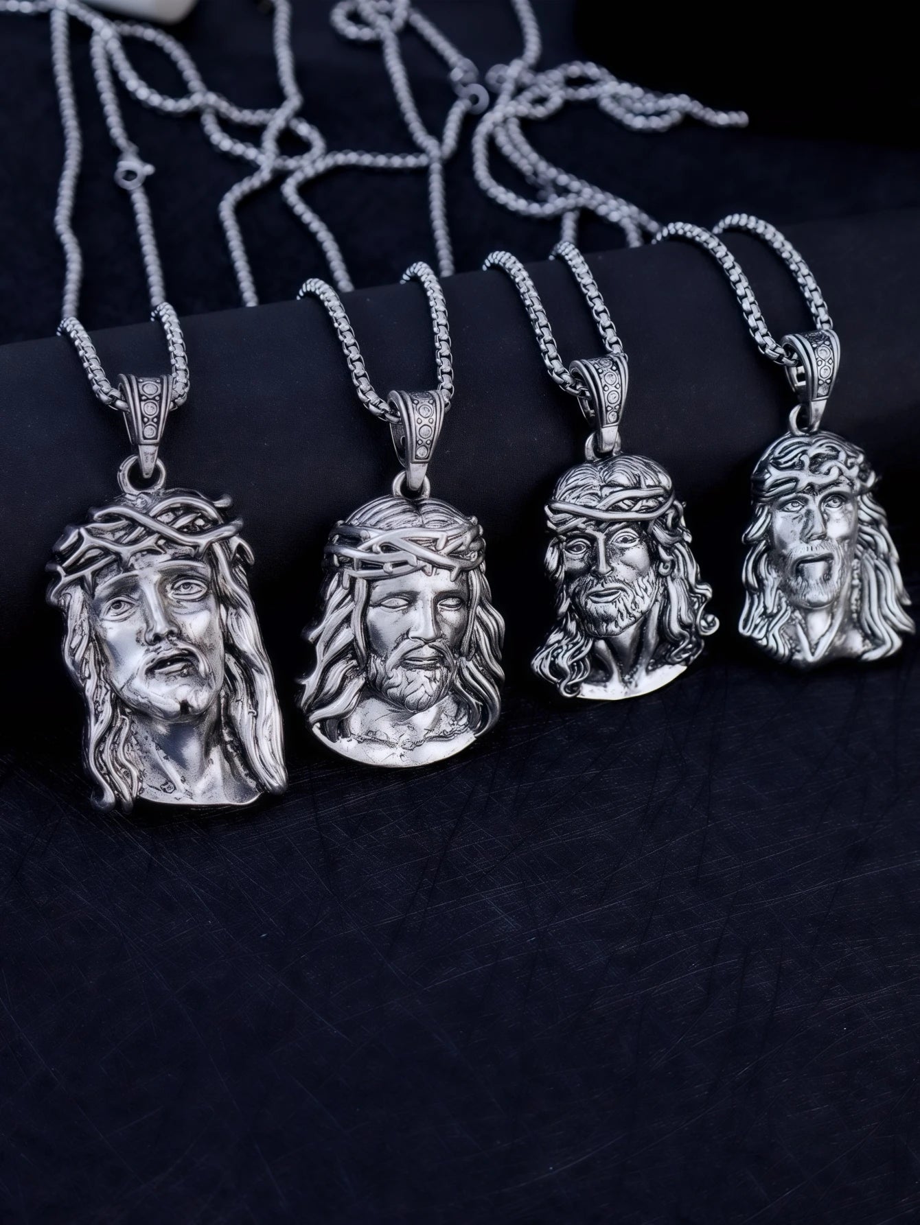 LLL 6 Sizes Hip Hop Punk Style God Jesus Head Deluxe Gold Plated Pendant Collar Necklace Figaro Chain Men Women Jewelry
