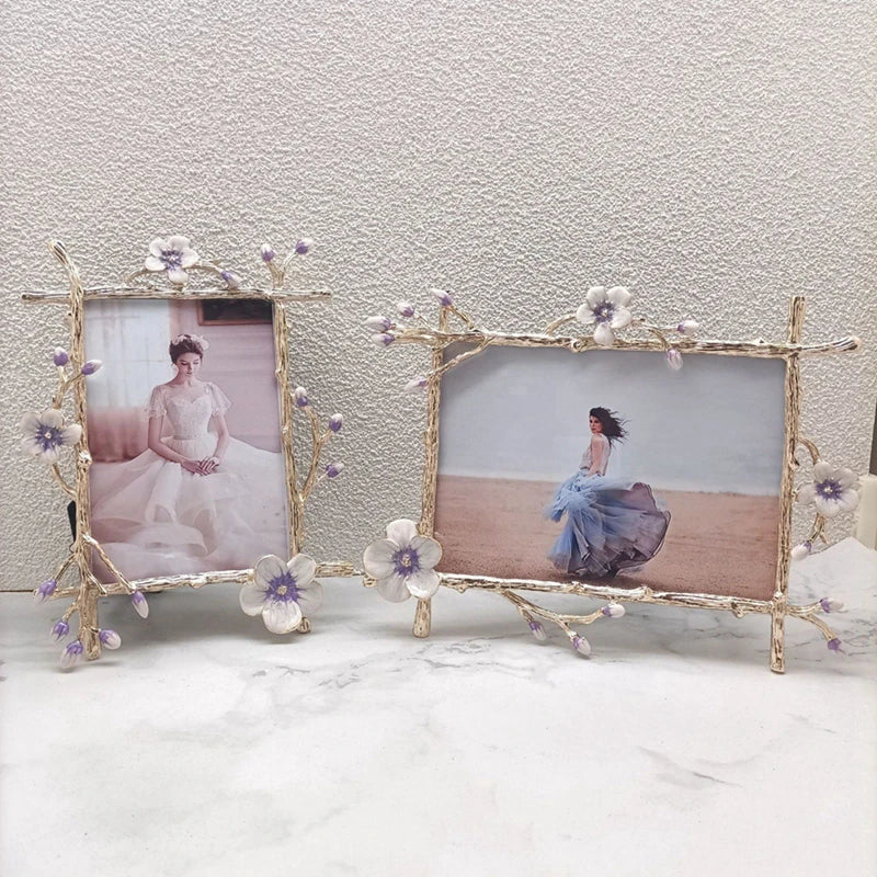 Nordic Style Metal Photo Frame Flower Decor Golden Metal Frame For Pictures Holder Photocards Room Decoration Valentine's Gift