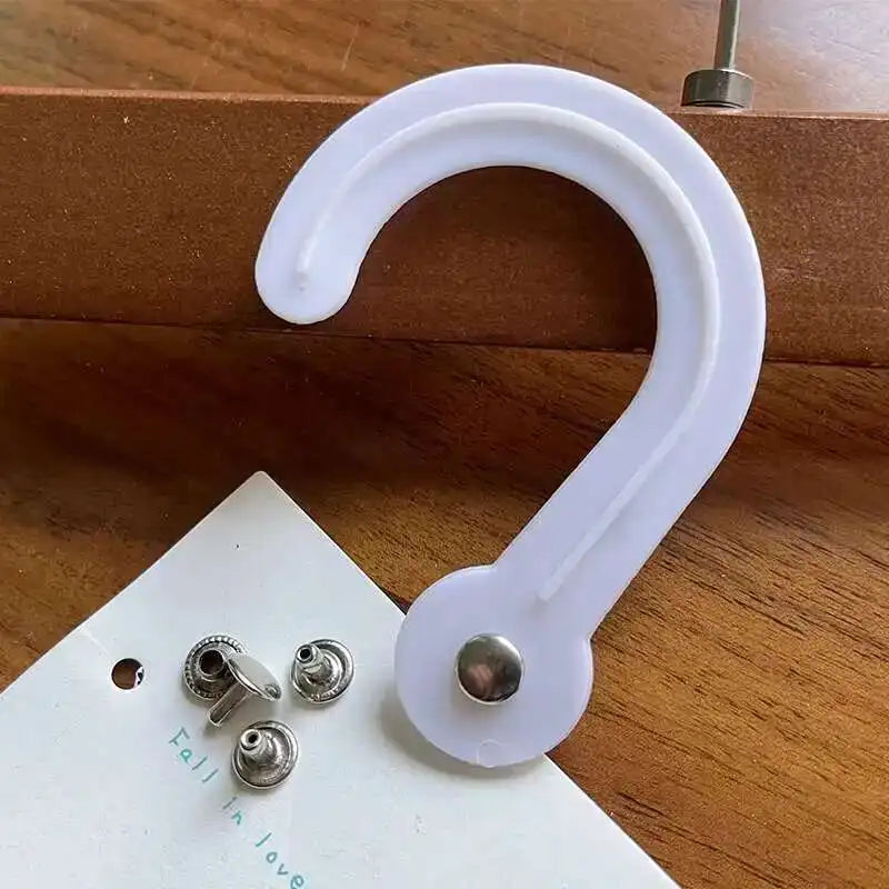 100pcs Big Plastic Header Hooks With Rivets Fabric Leather Sample Head Hanger Giant Hanging J-hook Secured Display Hooks