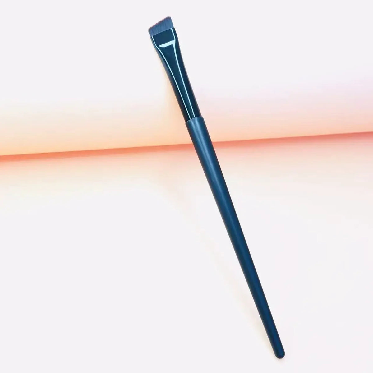 LOYBJ Thin Eyebrow Eyeliner Brush Super Fine Angled Brow Contour Brush Portable Women Eyebrow Liner Cream Cosmetic Makeup Tools