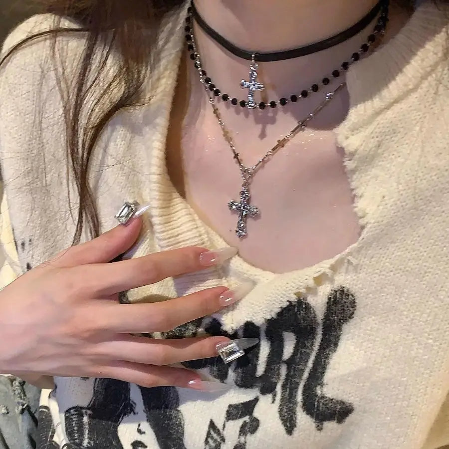 LLL Gothic Punk Y2K Metal Cross Pendant Necklace For Women Men Lovers Vintage Multi Layer Bead Necklaces 90s EMO Charm Jewelry G