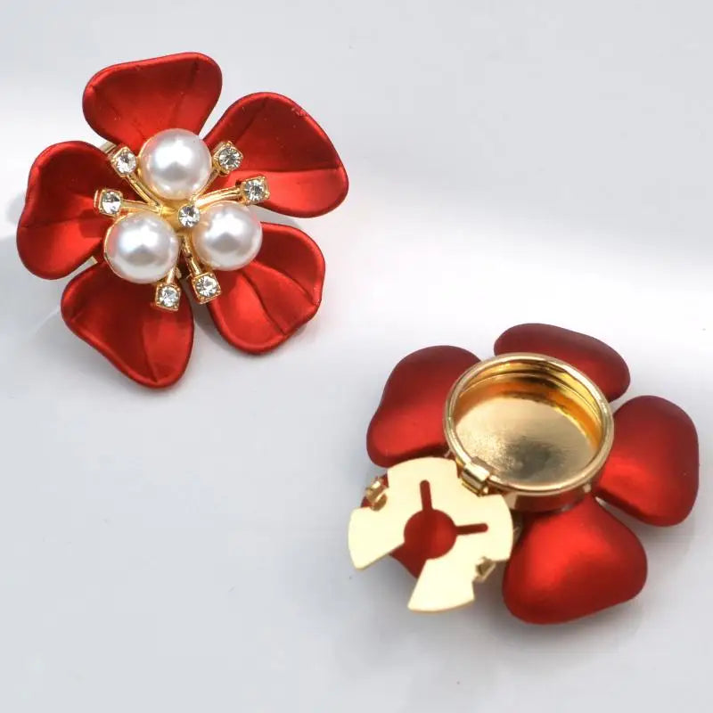 Instant Glam Button Covers, Clip-On Rhinestone Set – The Perfect Gift to Elevate Any Outfit for Parties