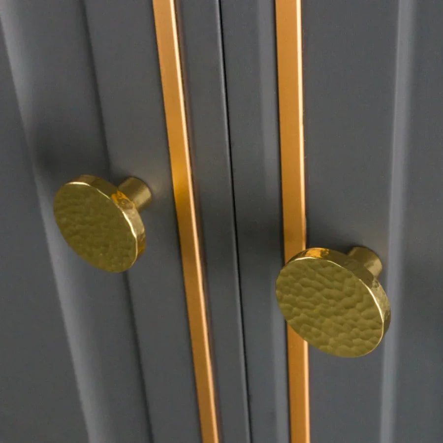 Nordic Solid Brass Furniture Knobs Golden Unique Pattern Cabinet Knobs and Handles Shoe Cabinet Bookcase Drawer Knobs