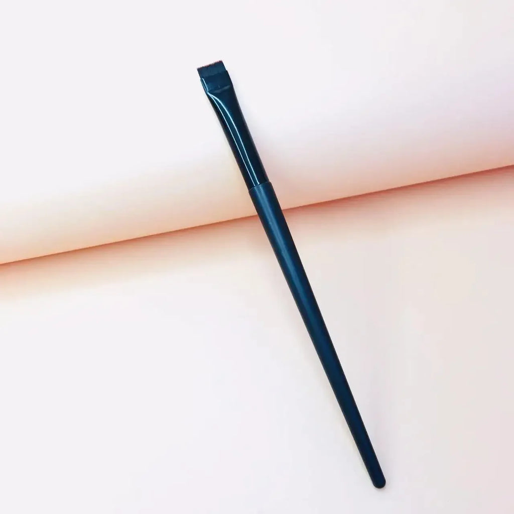 LOYBJ Thin Eyebrow Eyeliner Brush Super Fine Angled Brow Contour Brush Portable Women Eyebrow Liner Cream Cosmetic Makeup Tools