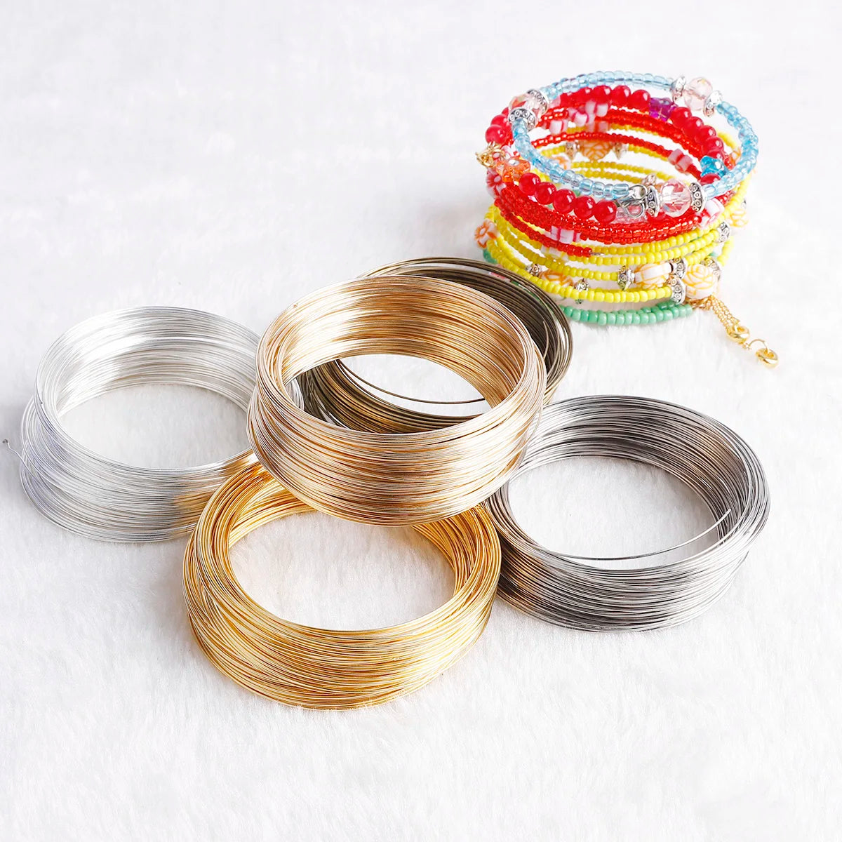 100Loops 0.6mm Memory Wire Bracelet Ring Stainless Steel Coil (Silver/Gold) for DIY Jewelry Making Bead Stringing Craft Supplies