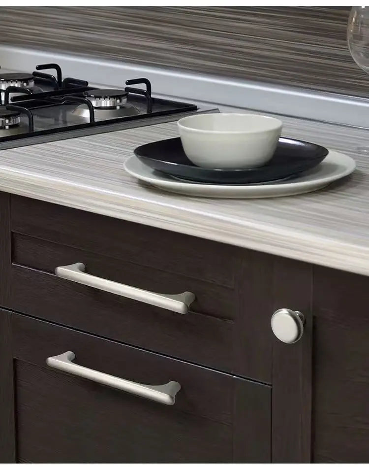 Nickel Brushed Kitchen Cabinet Pulls Silver Wardrobe Drawer Handles Zinc Alloy Single Hole Knobs Modern Furniture Door Handles