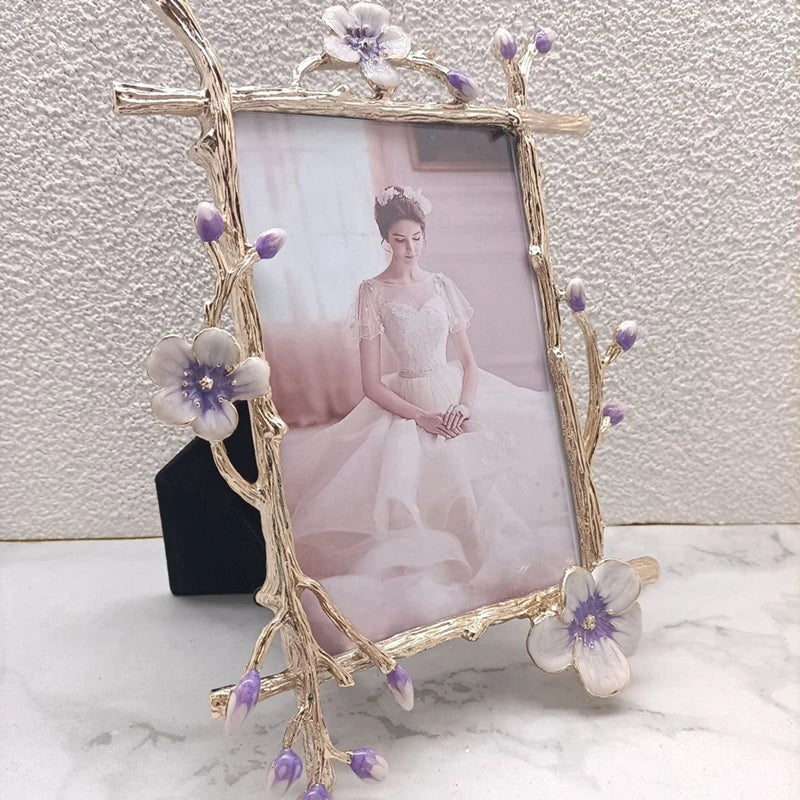 Nordic Style Metal Photo Frame Flower Decor Golden Metal Frame For Pictures Holder Photocards Room Decoration Valentine's Gift