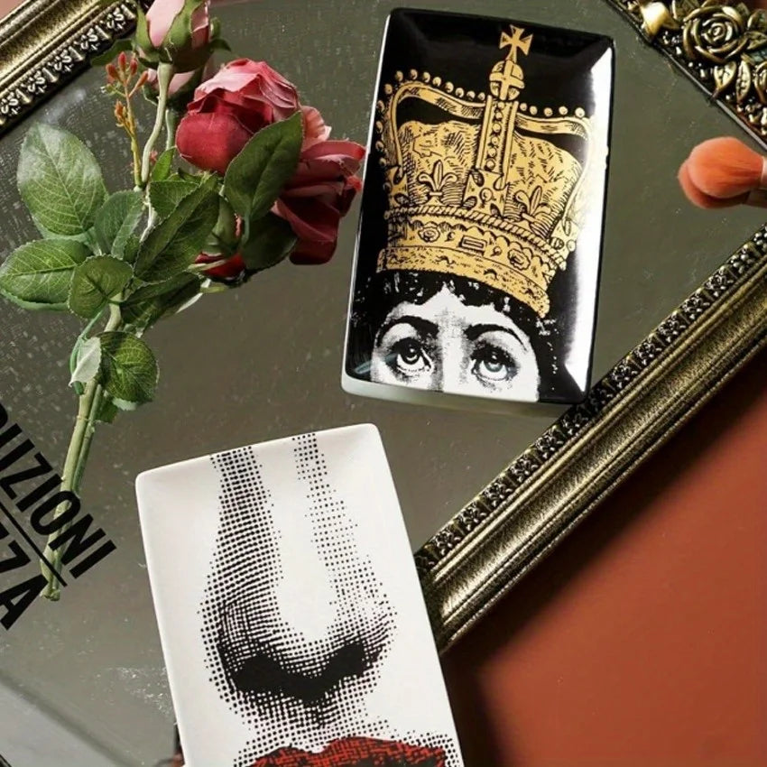 Commemorative tray crown jewelry storage tray Italian face ceramic tray wedding ring tray wall decoration wedding gift