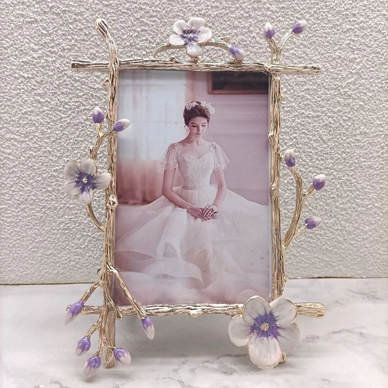 Nordic Style Metal Photo Frame Flower Decor Golden Metal Frame For Pictures Holder Photocards Room Decoration Valentine's Gift